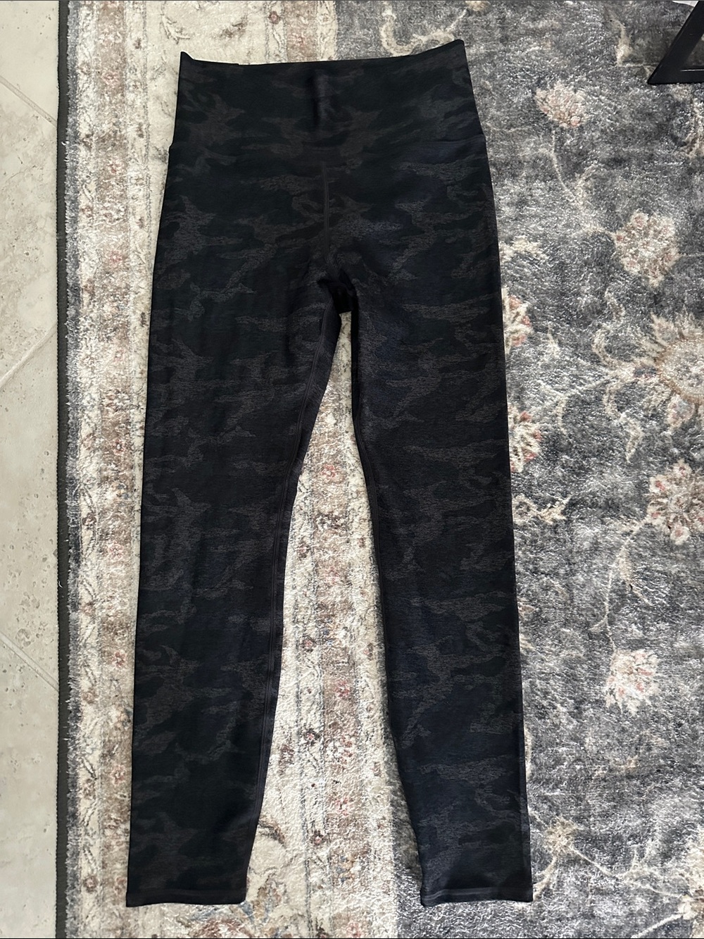 Vuori Black Subtle Camo Leggings